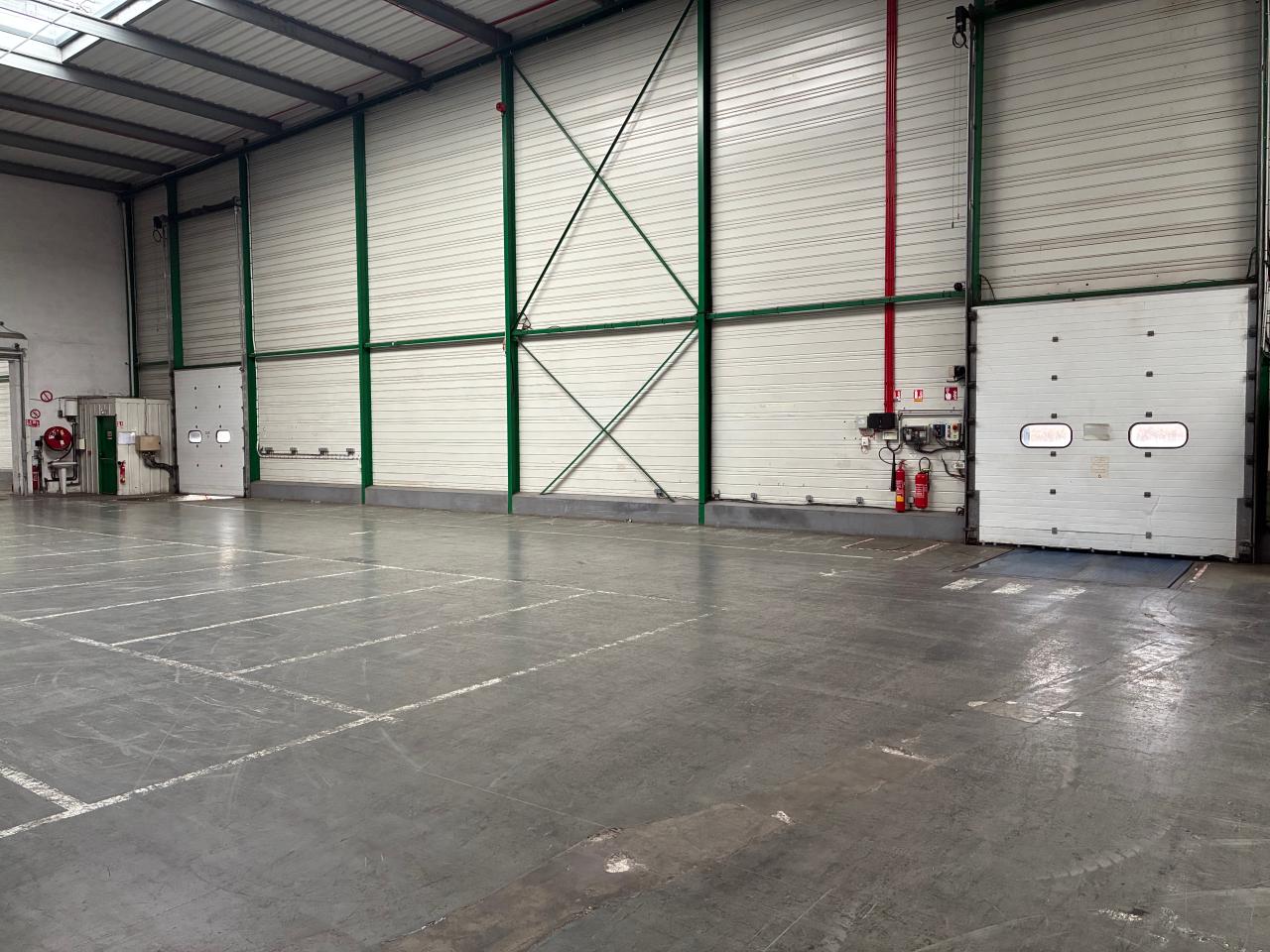 Location entrepôt classe a Santes Nord OLLOG2639038 4