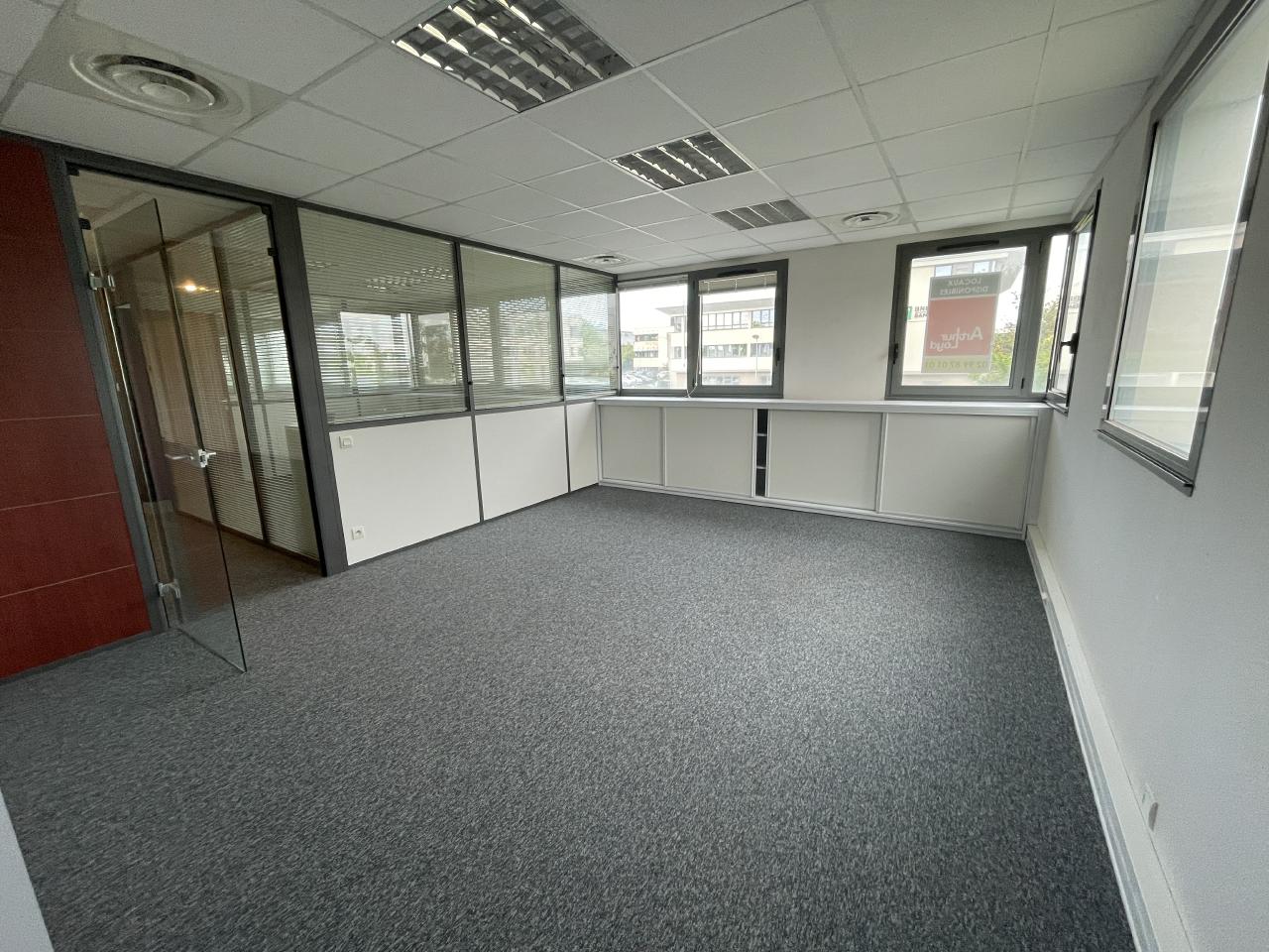 Location bureau Saint-Grégoire Ille-et-Vilaine OLBUR2528729 2