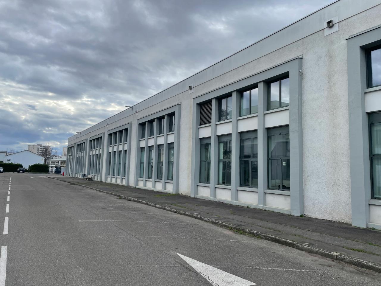 Location local d'activité Vénissieux Rhône OLACT2109571 4