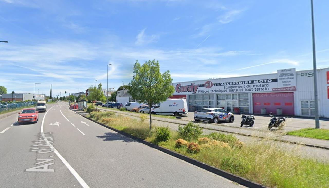 Location commerce Toulouse Haute-Garonne OLCOM2535990 1