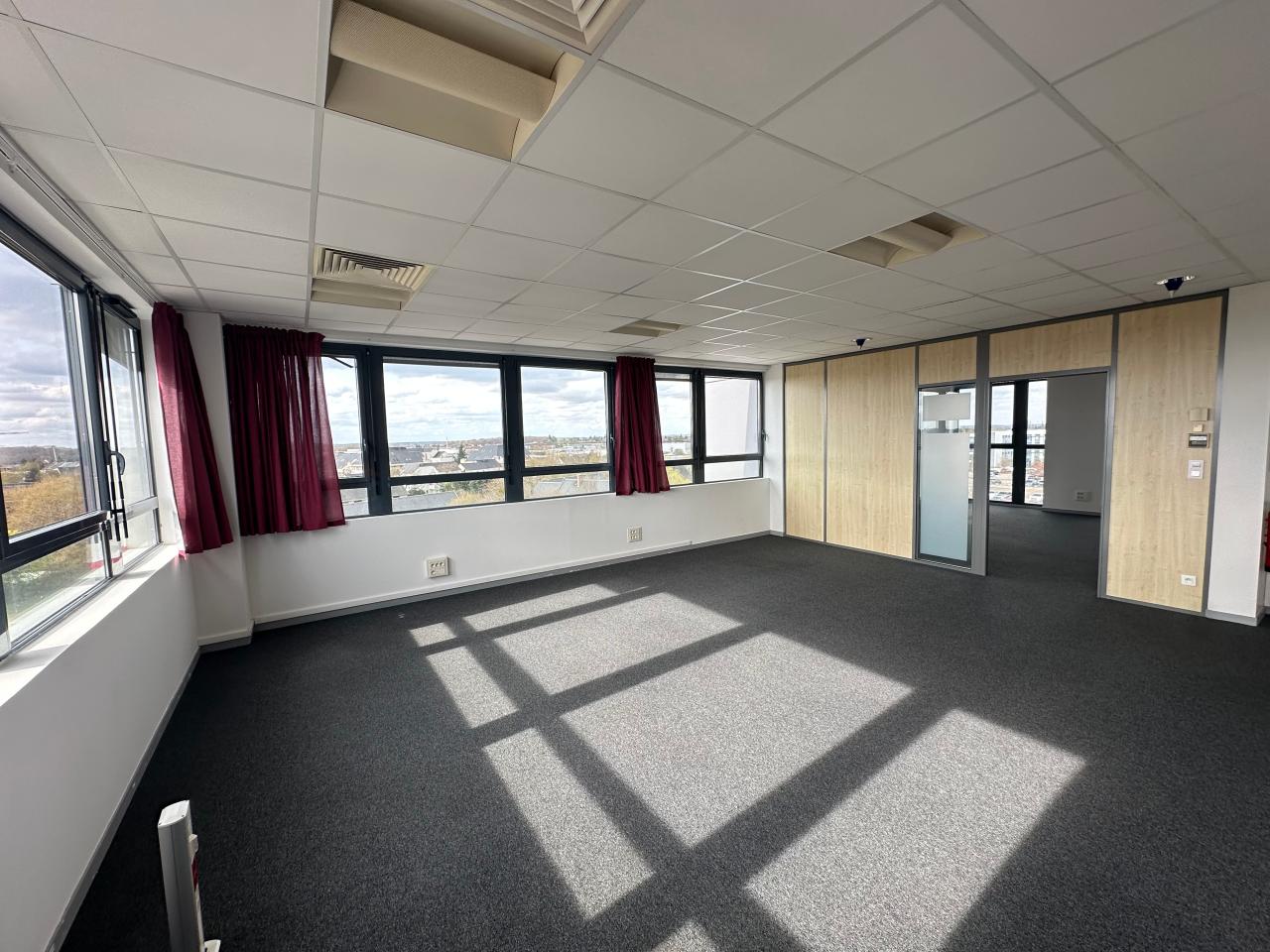 Location bureau Tours Indre-et-Loire OLBUR2638985 1