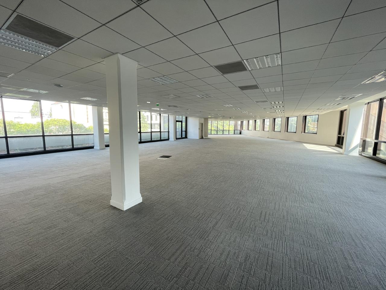 Location bureau Saint-Ouen Seine-Saint-Denis OLBUR2419229 3