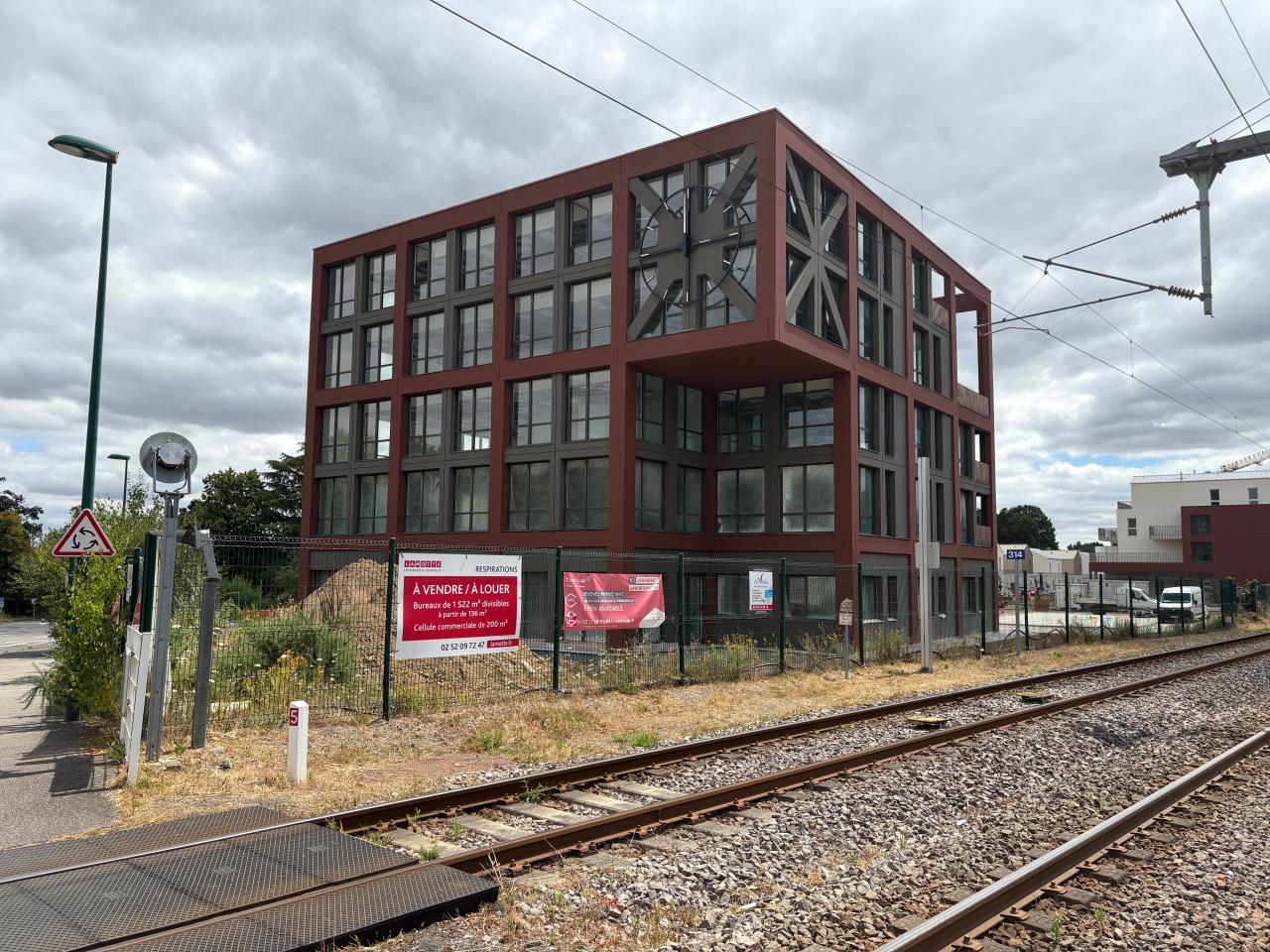 Vente bureau La-Chapelle-sur-Erdre Loire-Atlantique OVBUR2425285 4