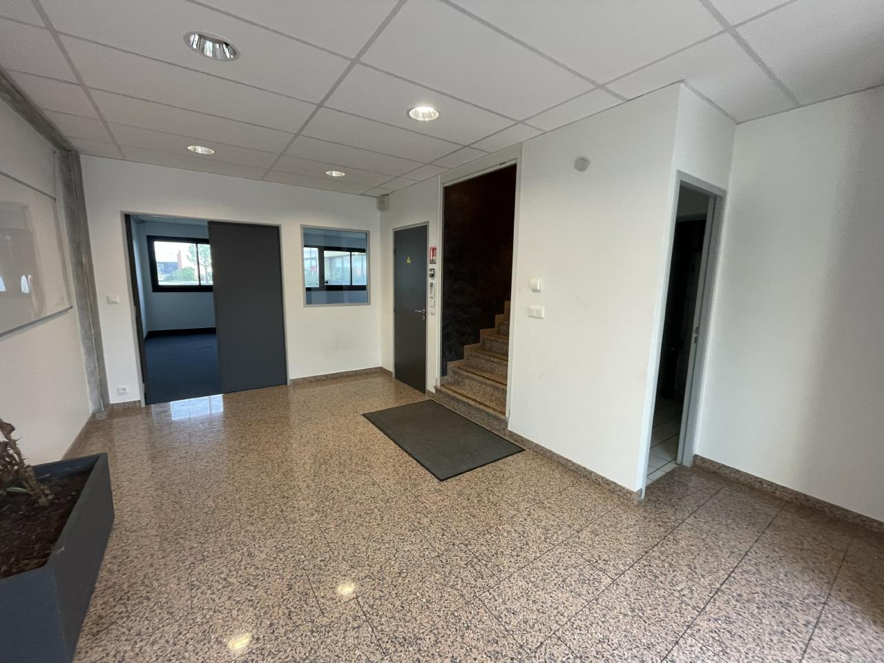 Vente bureau Eckbolsheim Bas-Rhin OVBUR2423435 4