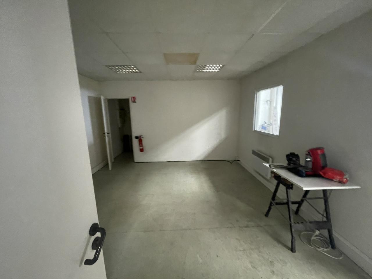 Vente local d'activité Jouy-aux-Arches Moselle OVACT2422269 3