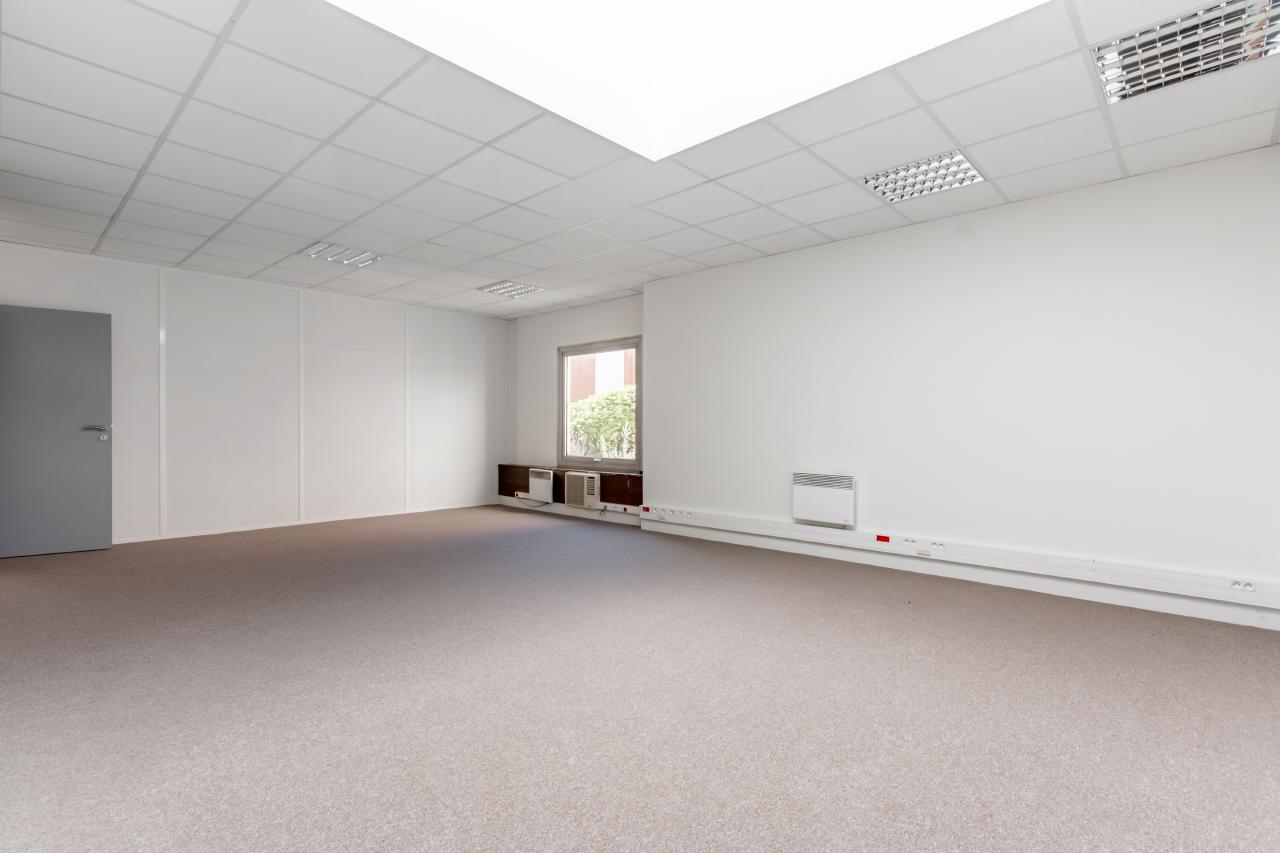 Location bureau Trappes Yvelines OLBUR2317587 4
