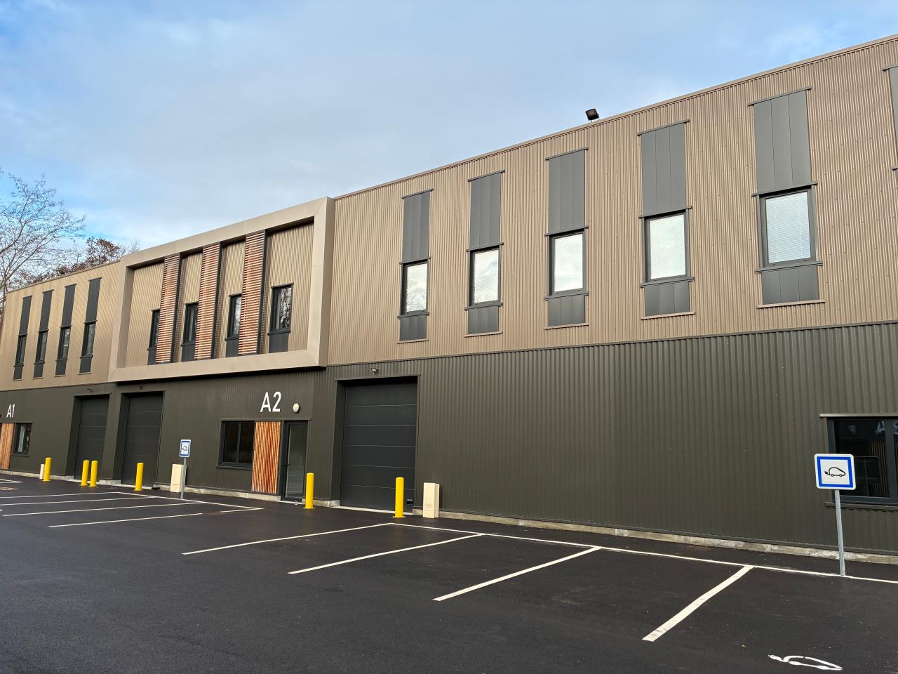 Location local d'activité Les Mureaux Yvelines OLACT2422902 1