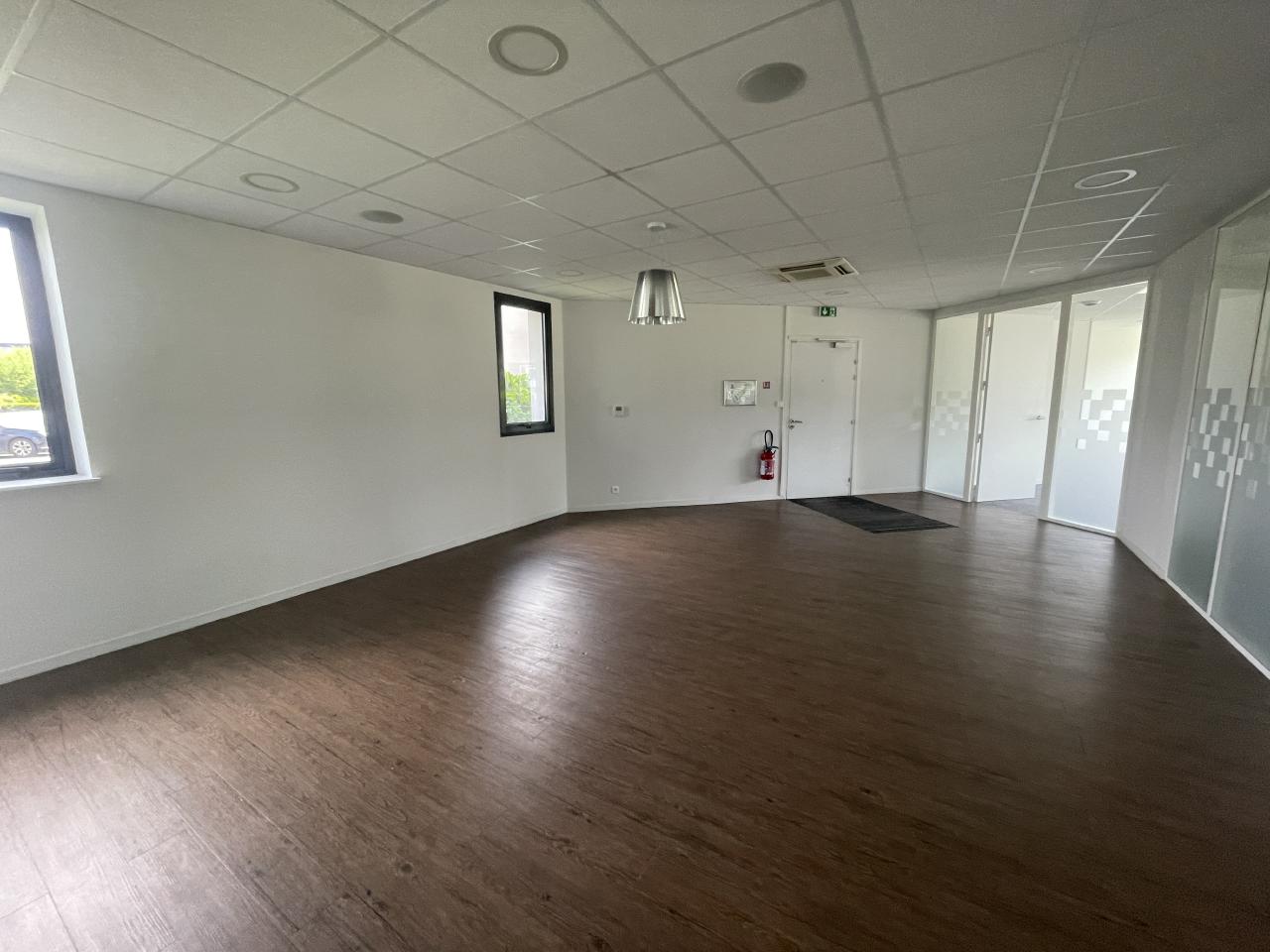 Vente bureau Saint-Grégoire Ille-et-Vilaine OVBUR2423967 2