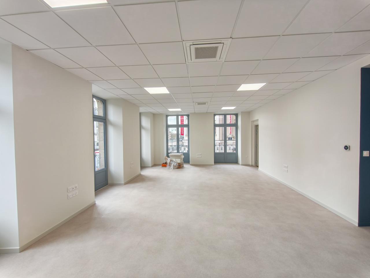 Location bureau Rennes Ille-et-Vilaine OLBUR2537745 3