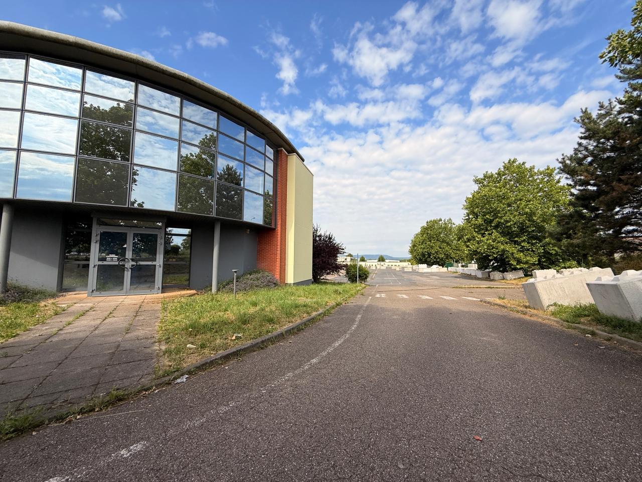 Vente entrepôt Ennery Moselle OVLOG2530161 1