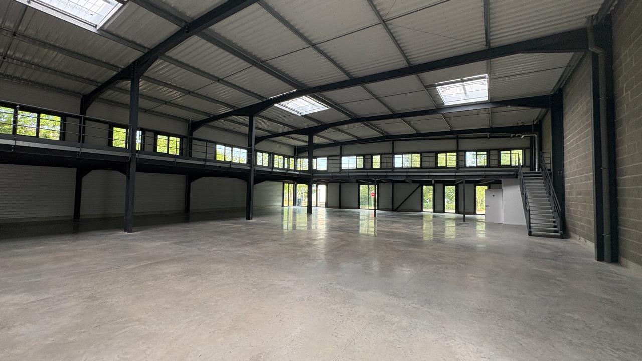 Vente local d'activité Saint-Cyr-sur-Loire Indre-et-Loire OVACT2313912