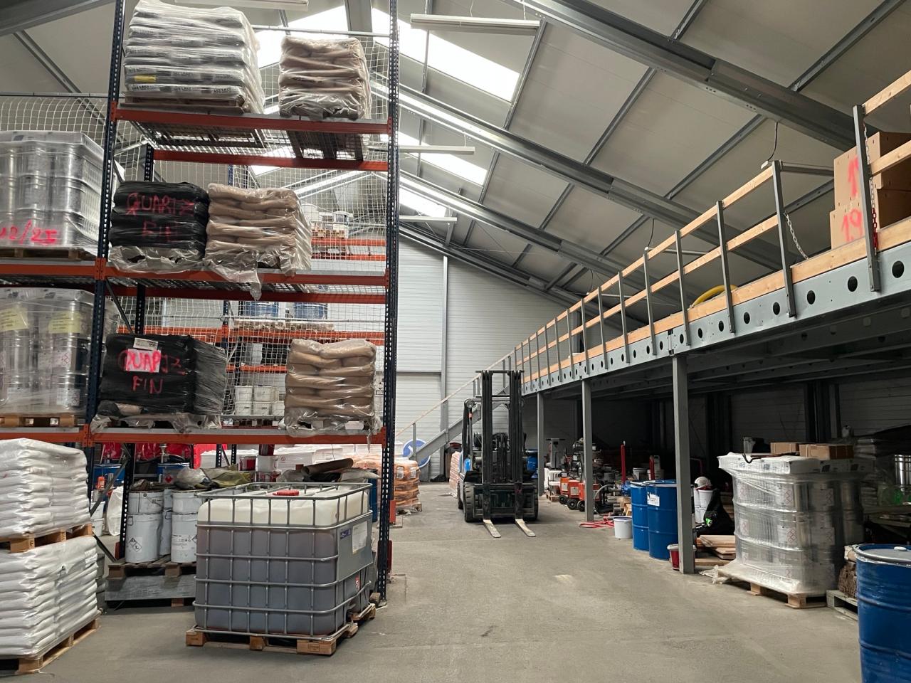 Vente local d'activité Dammartin-en-Goële Seine-et-Marne OVACT2644537 1