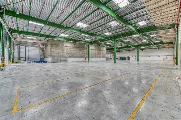 Location entrepôt classe a Bruyères-sur-Oise Val-d'Oise OLLOG2314614 4