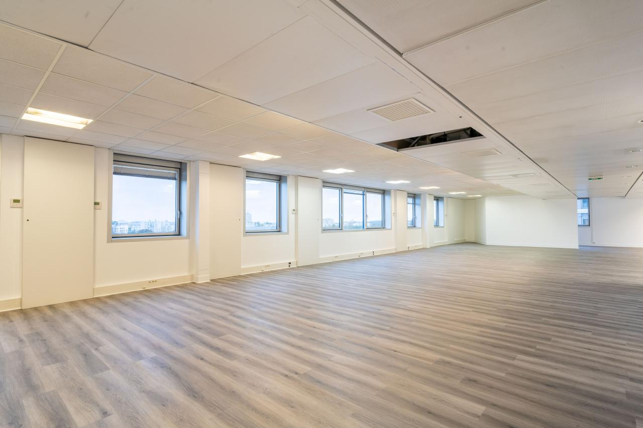 Location bureau Noisy-le-Grand Seine-Saint-Denis OLBUR2106797 1