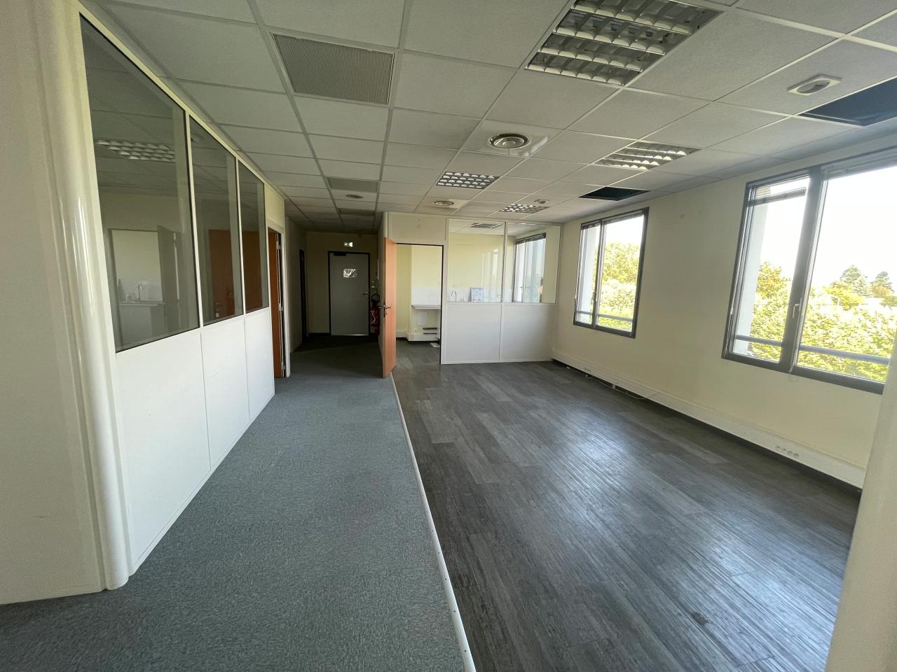 Location bureau Villefranche-sur-Saône Rhône OLBUR2207593 3