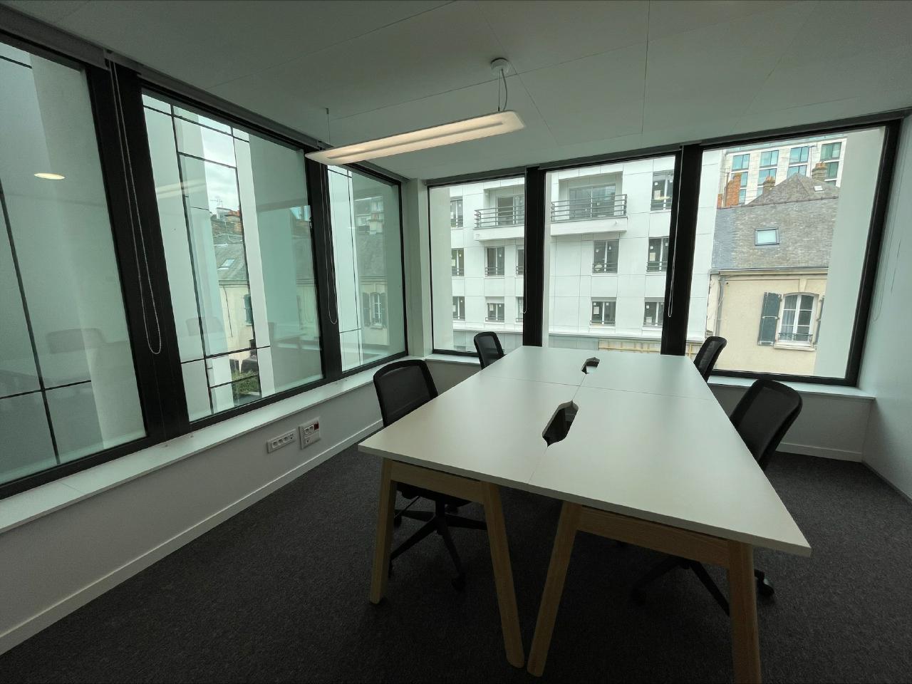 Location coworking Rennes Ille-et-Vilaine OLBUR2420979 1