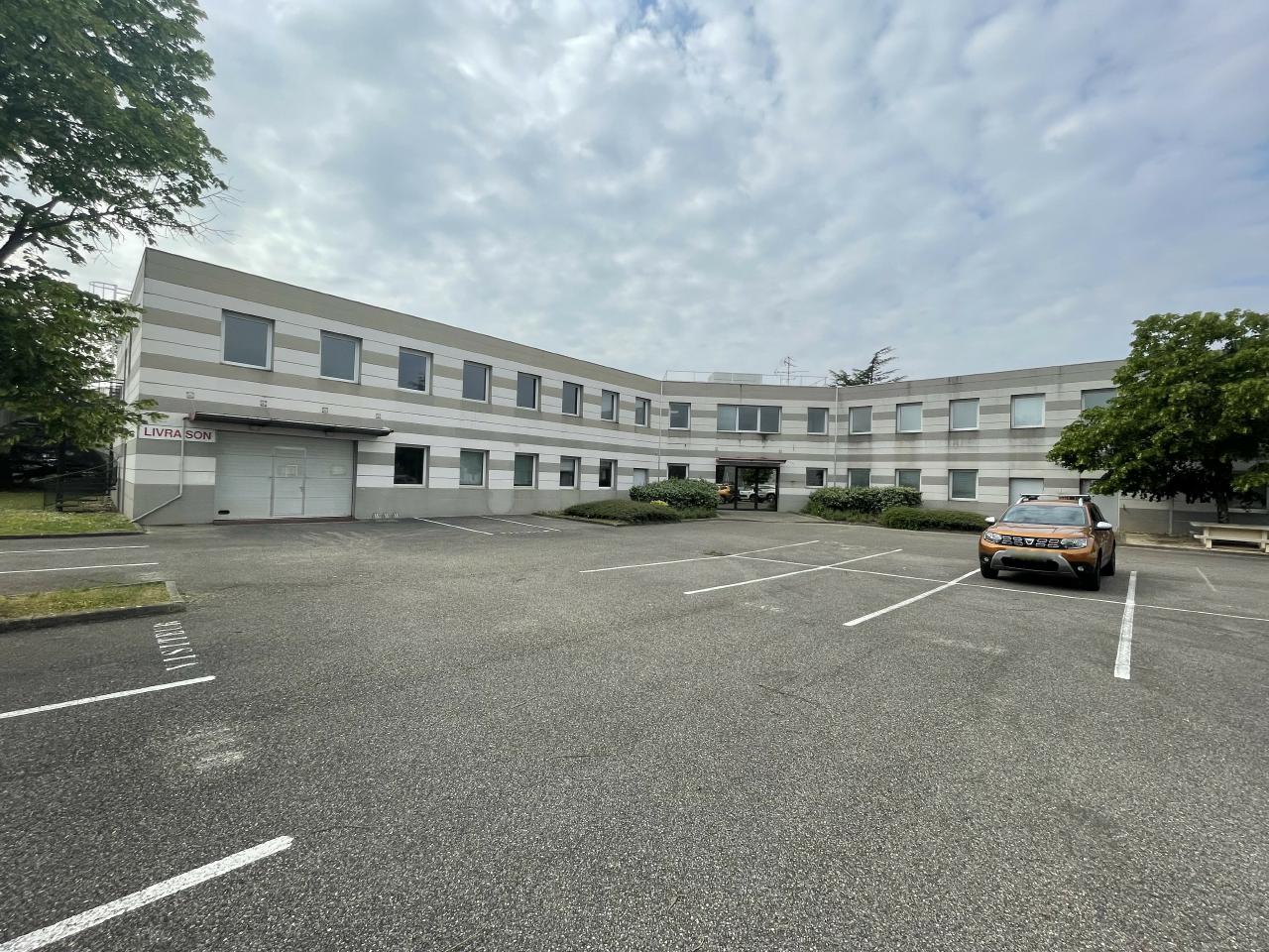 Location local d'activité Décines-Charpieu Rhône OLACT2313321