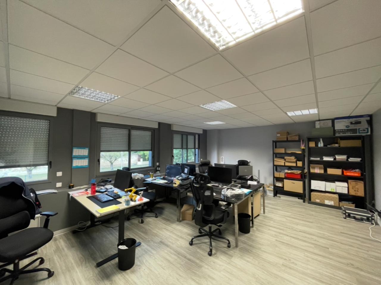 Location local d'activité Le Vaudreuil Eure OLACT2534549 3