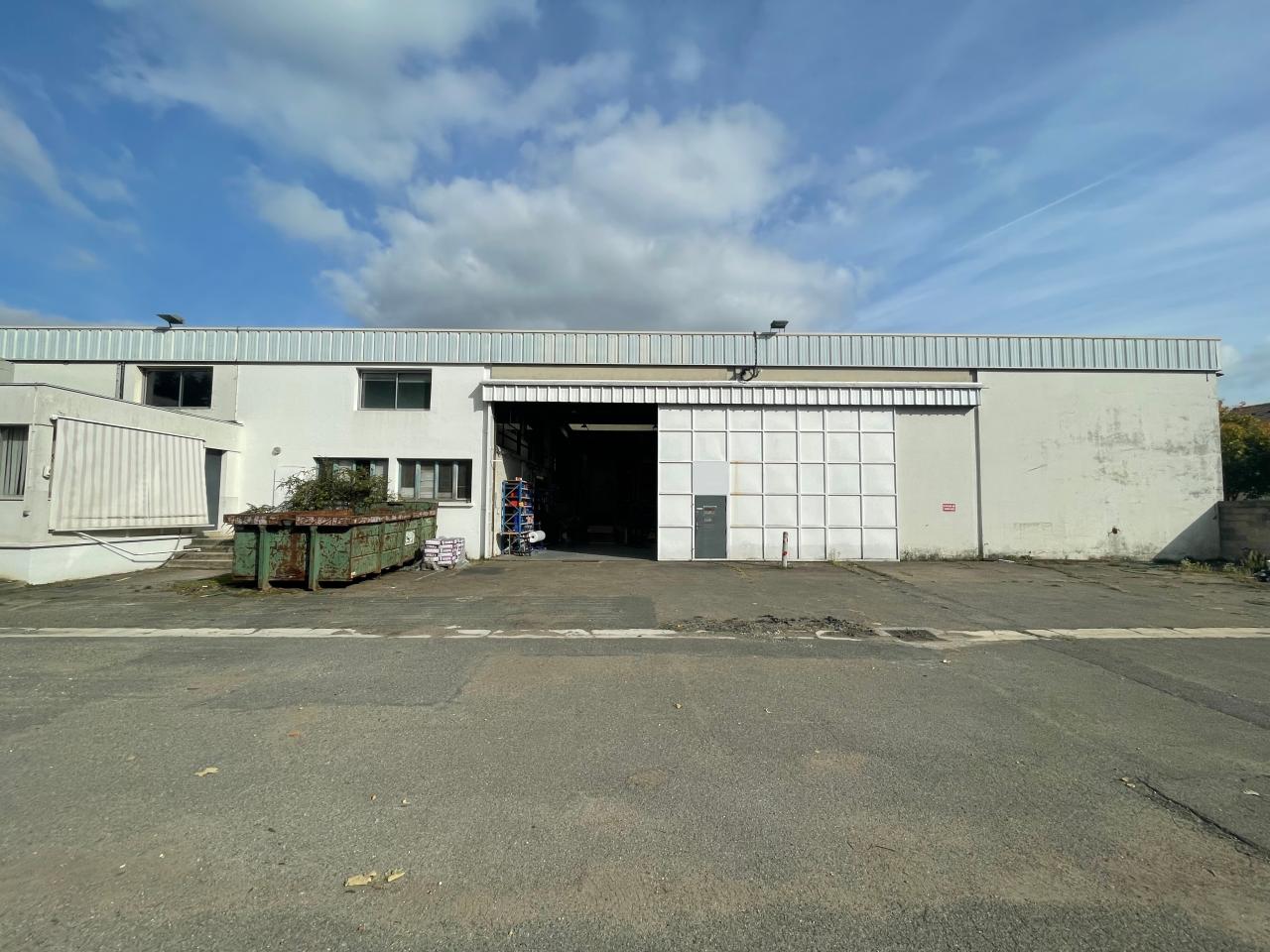 Vente local d'activité Saint-Ouen-l'Aumône Val-d'Oise OVACT2535688 1