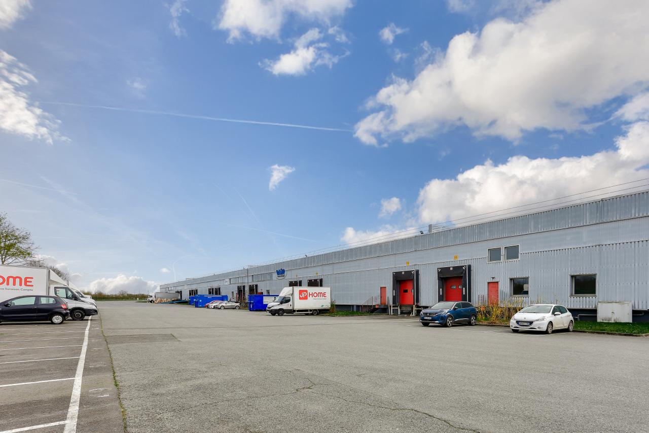 Location entrepôt classe b Chartres-de-Bretagne Ille-et-Vilaine OLLOG2638993