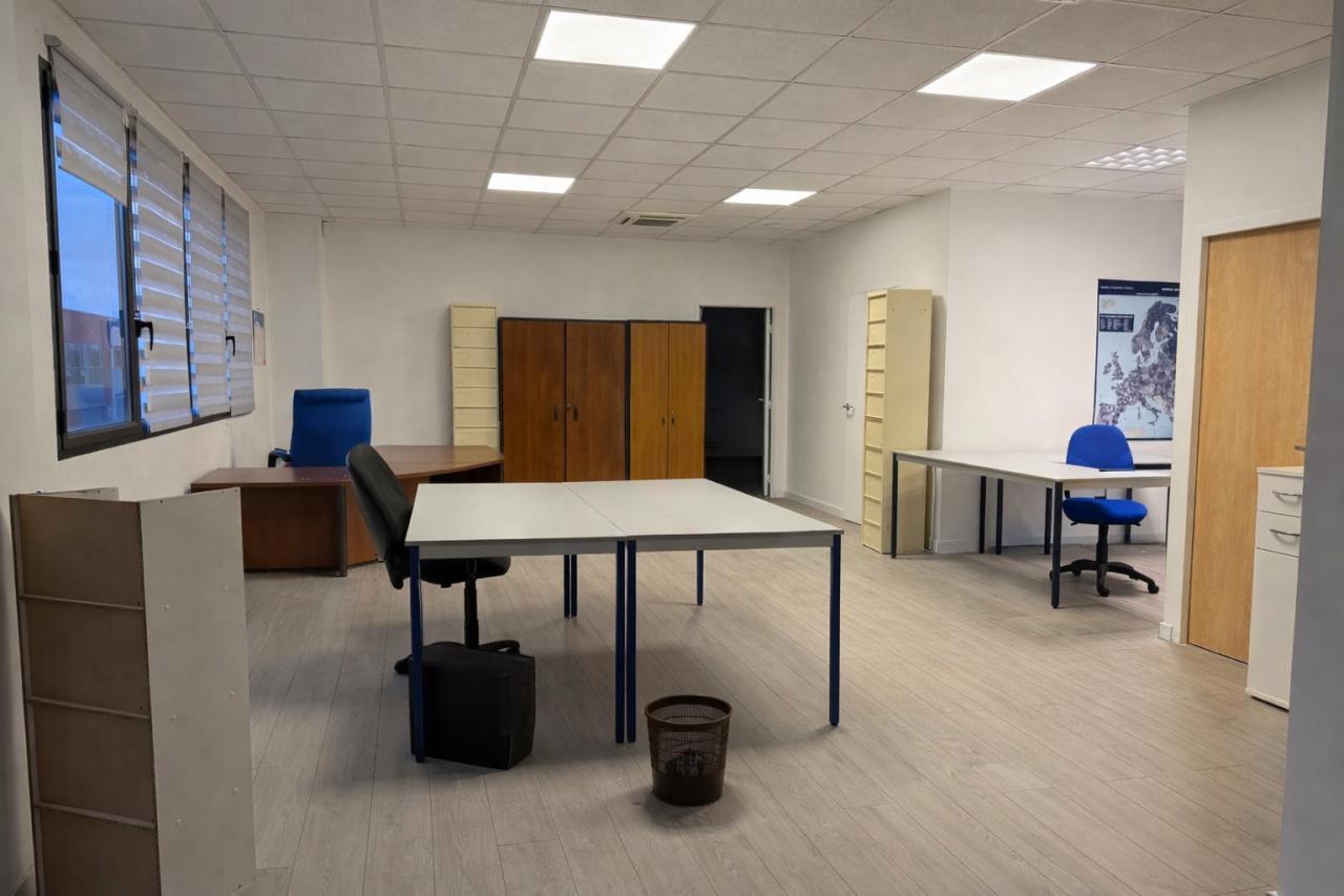 Location local d'activité Bussy-Saint-Georges Seine-et-Marne OLACT2638098 1