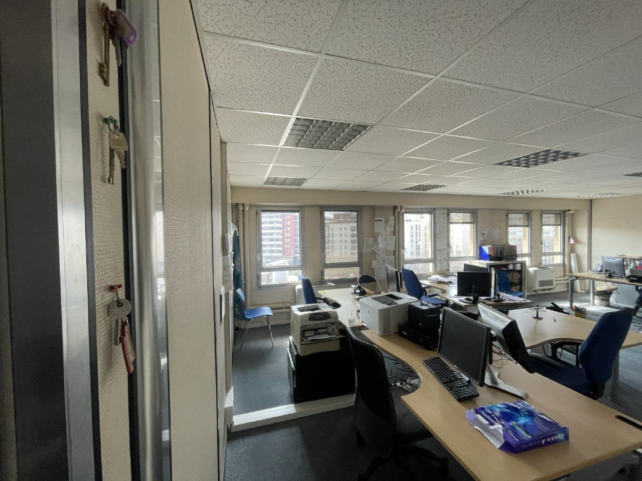 Location bureau Marseille Bouches-du-Rhône OLBUR2314730 3