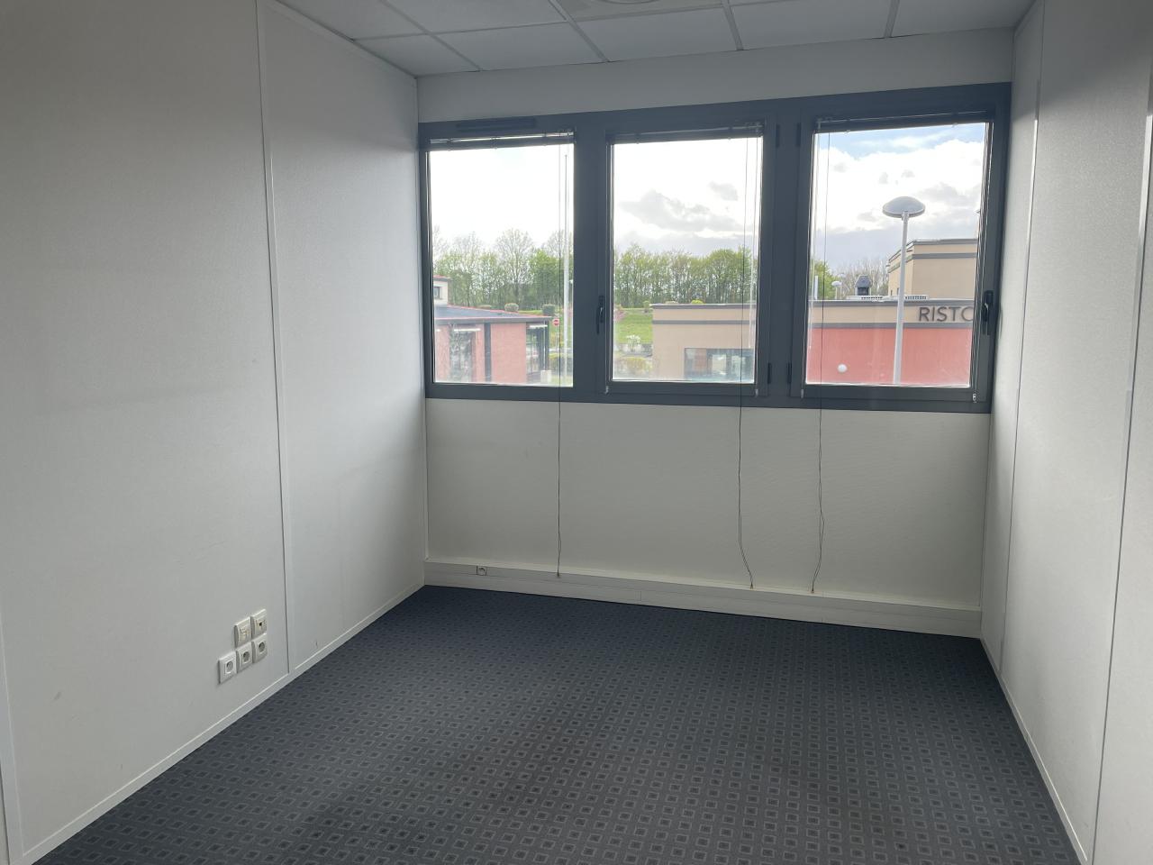 Vente bureau Saint-Grégoire Ille-et-Vilaine OVBUR2316480 1