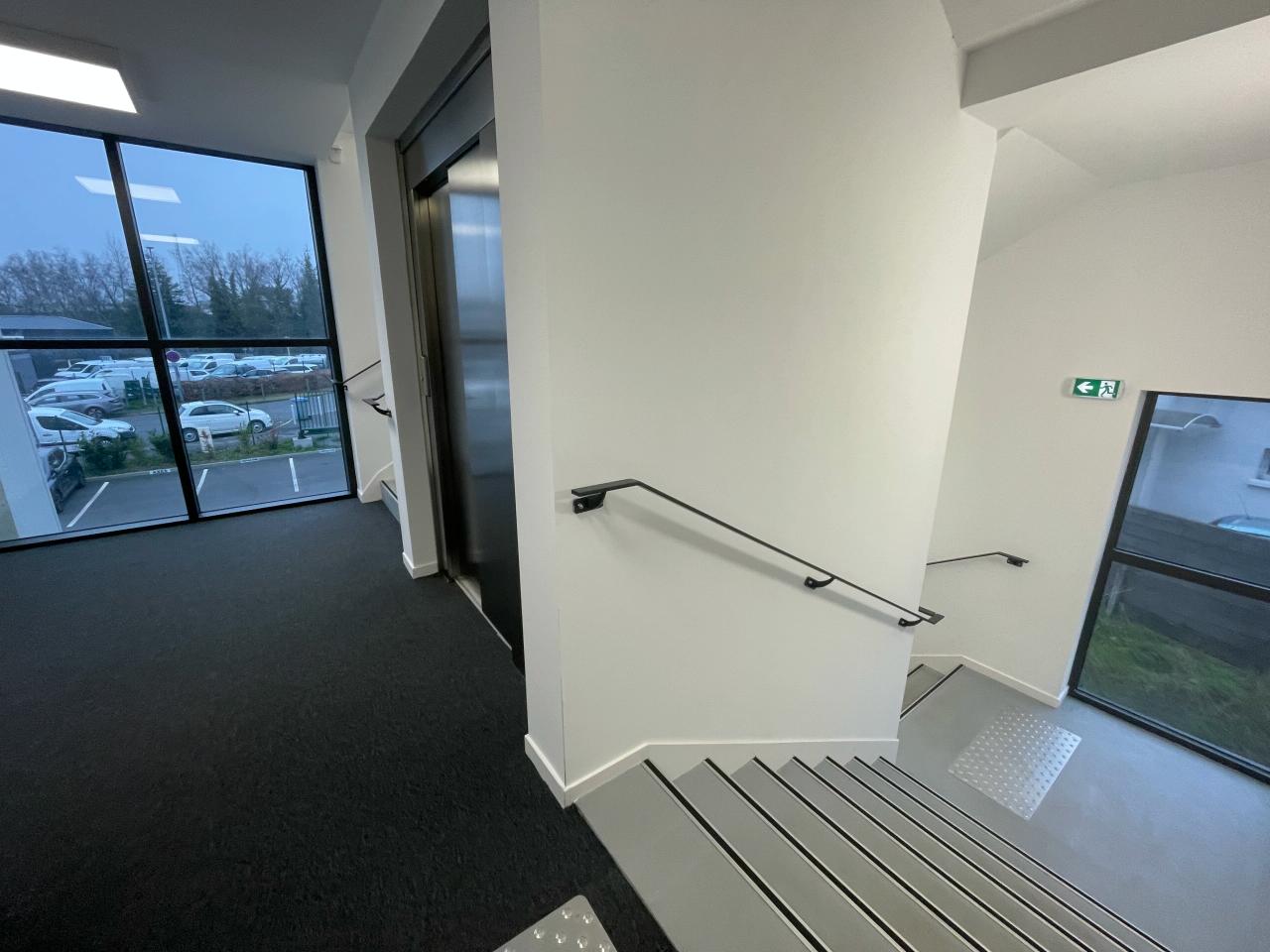 Location bureau La-Chapelle-sur-Erdre Loire-Atlantique OLBUR2528700 1