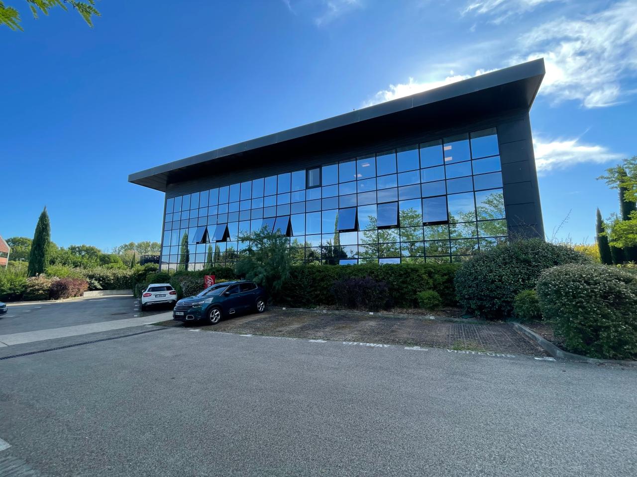 Location bureau Aix-en-Provence Bouches-du-Rhône OLBUR2314356