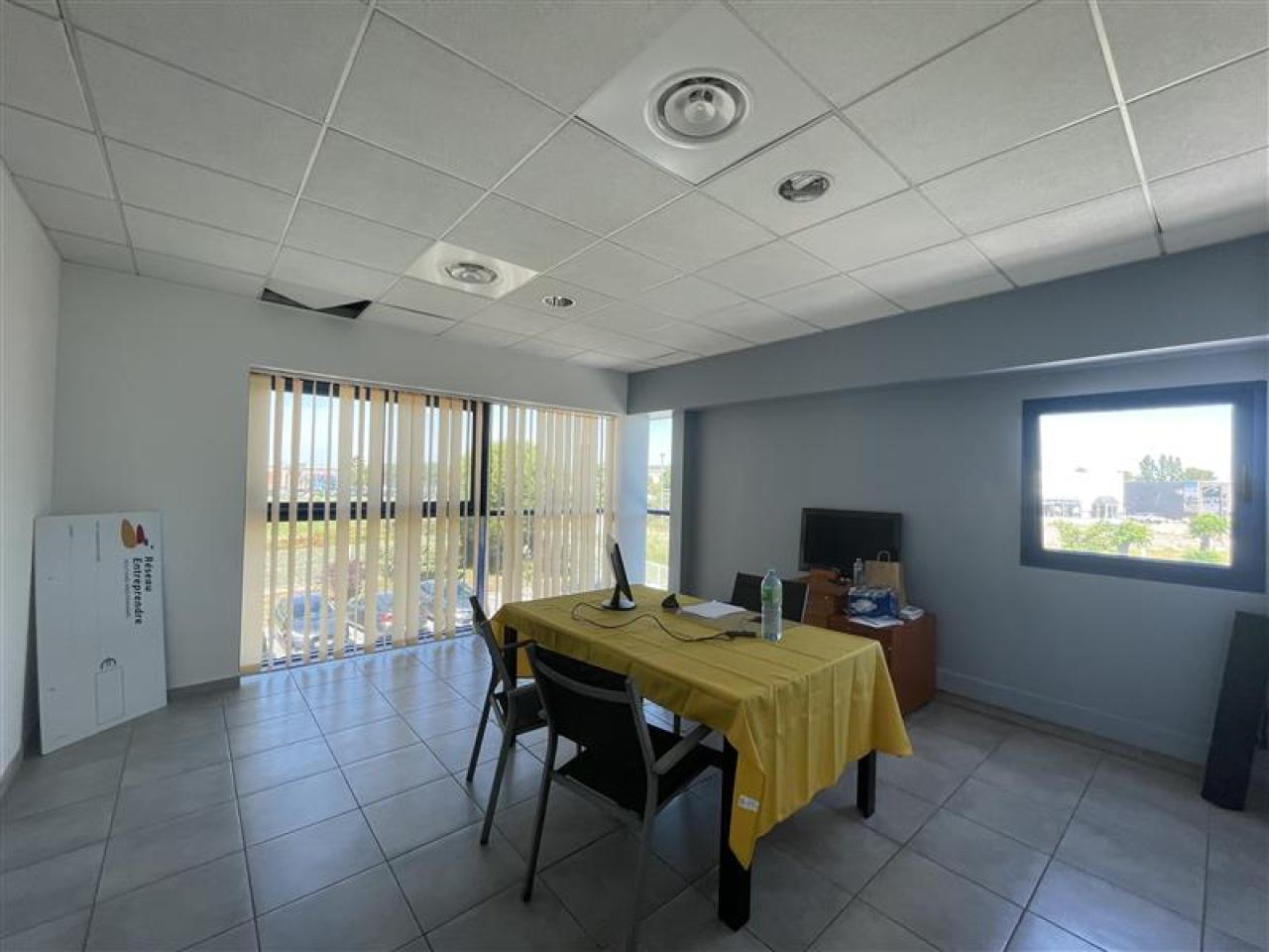 Location bureau Pérols Hérault OLBUR2532839 4