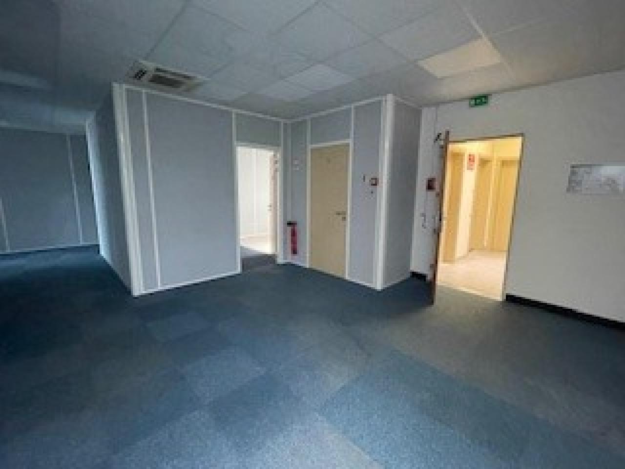 Location bureau Vallauris Alpes-Maritimes OLBUR2536530 2