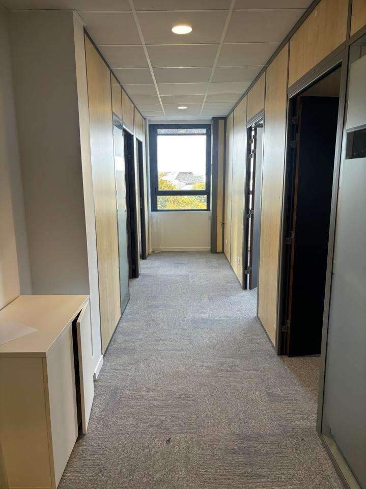 Location bureau Tours Indre-et-Loire OLBUR2426096 1