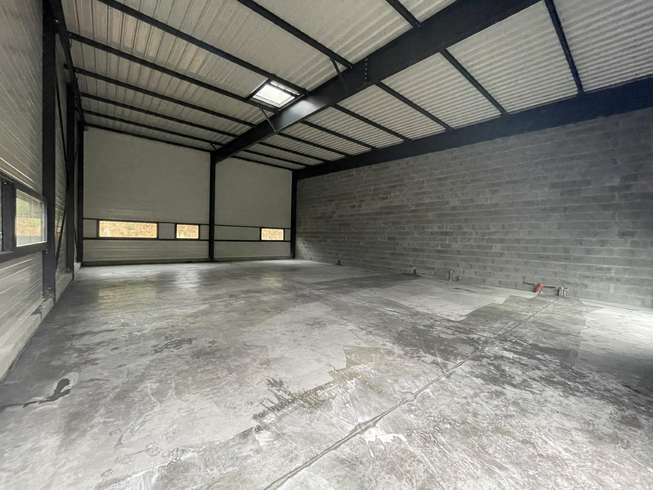 Vente local d'activité Vitré Ille-et-Vilaine OVACT2206979 1