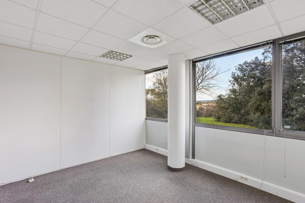 Location bureau Aix-en-Provence Bouches-du-Rhône OLBUR2114981 3