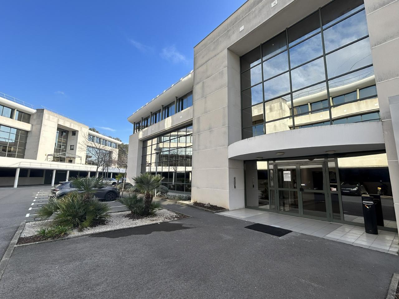 Location bureau Mougins Alpes-Maritimes OLBUR2420076 3