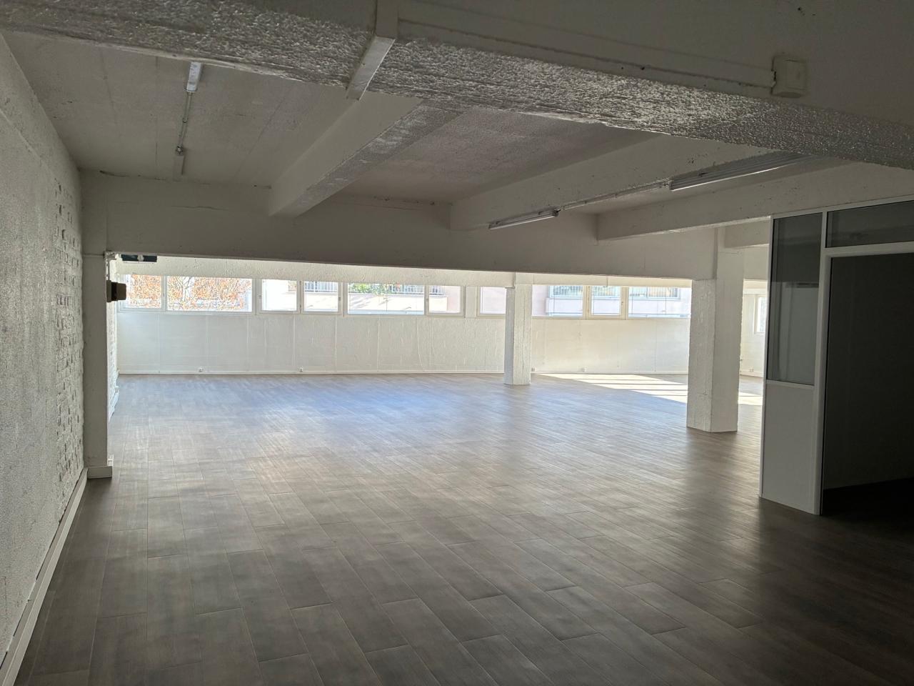 Location bureau Montreuil Seine-Saint-Denis OLBUR2308107 4