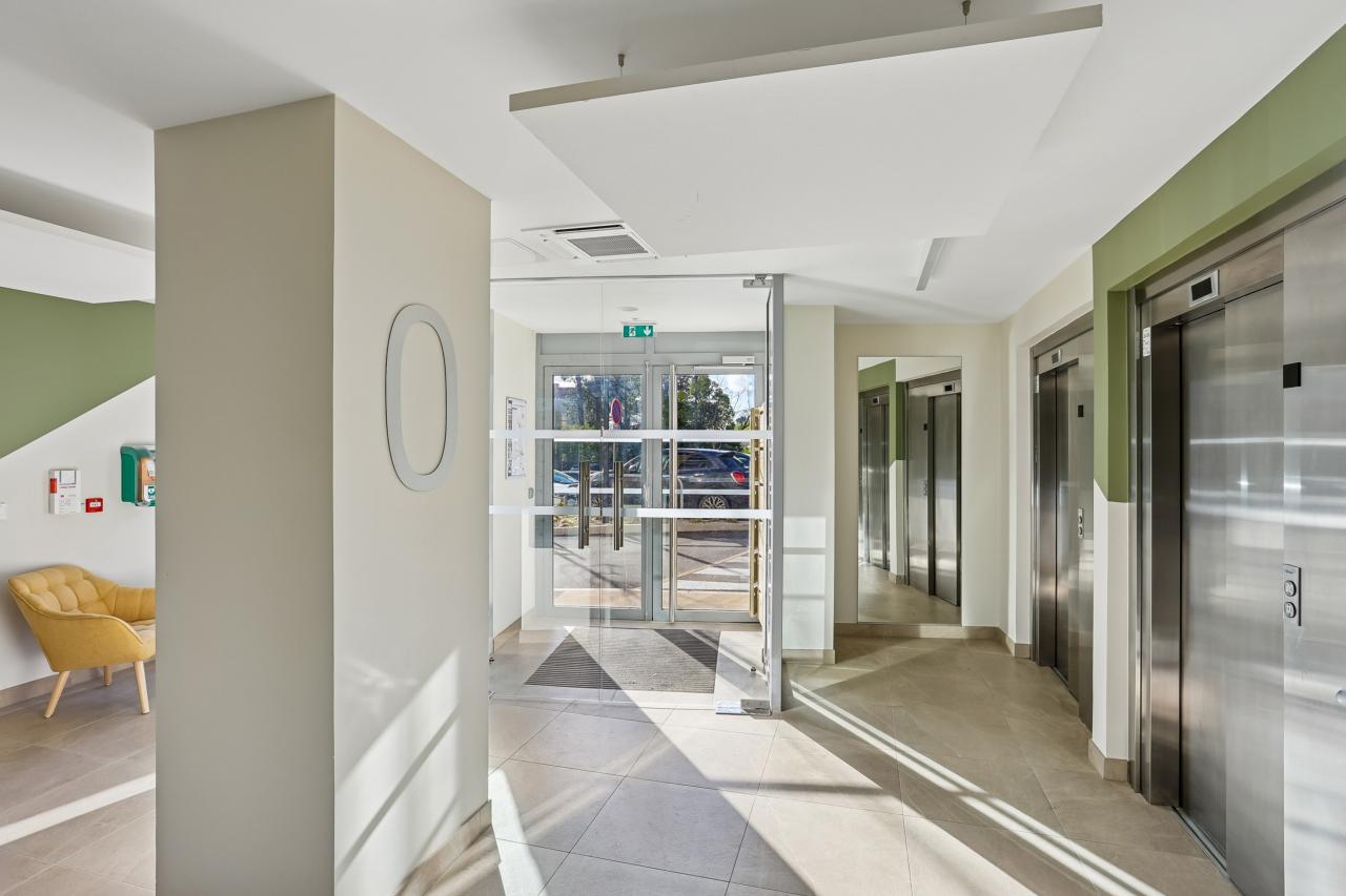 Location bureau Aix-en-Provence Bouches-du-Rhône OLBUR2115161 1