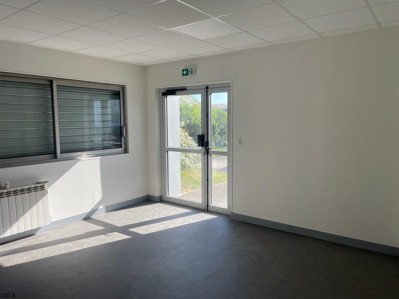 Location local d'activité Saint-Jean-de-la-Ruelle Loiret OLACT2641087 1