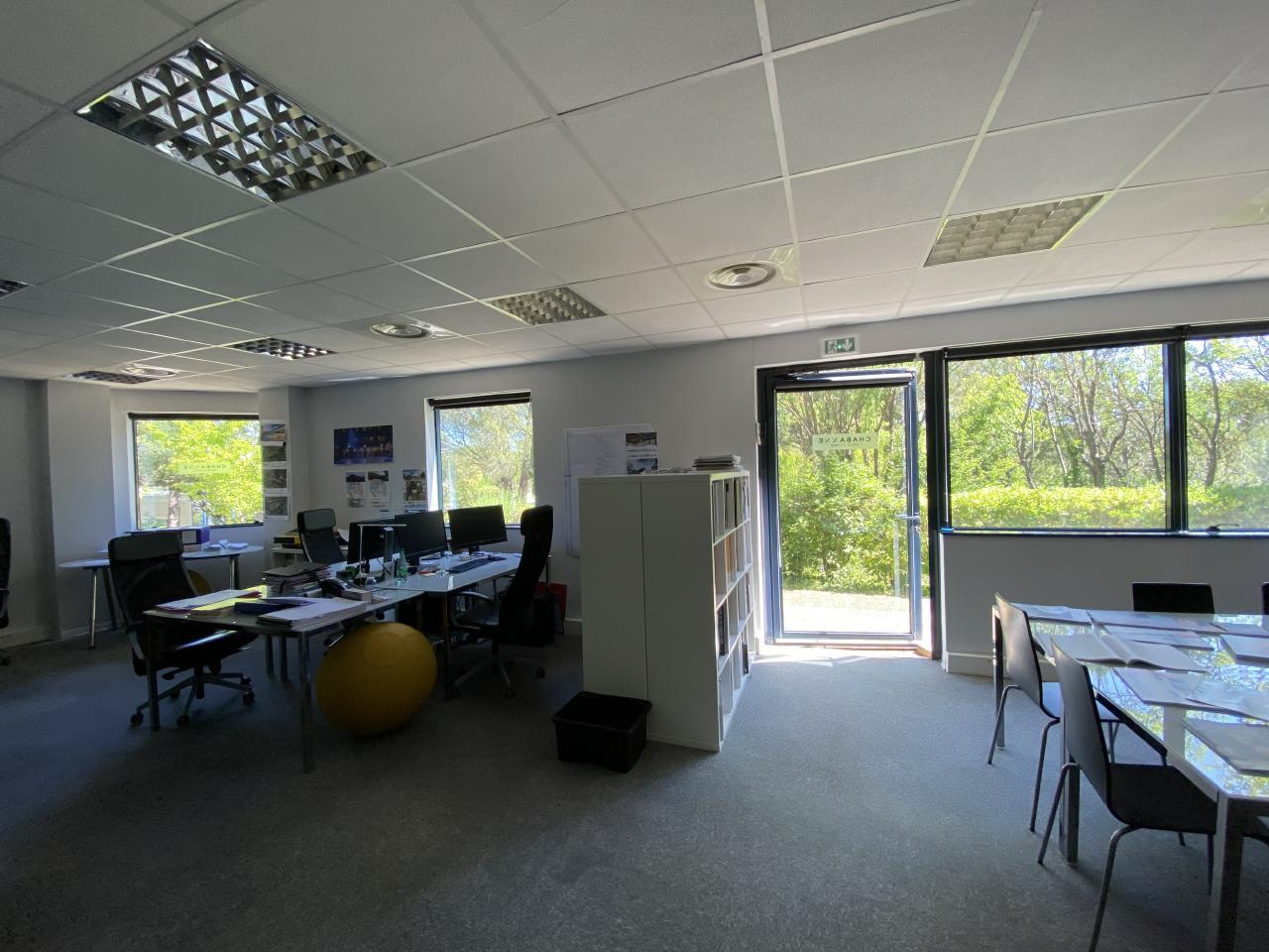 Location bureau Aix-en-Provence Bouches-du-Rhône OLBUR2115148 2