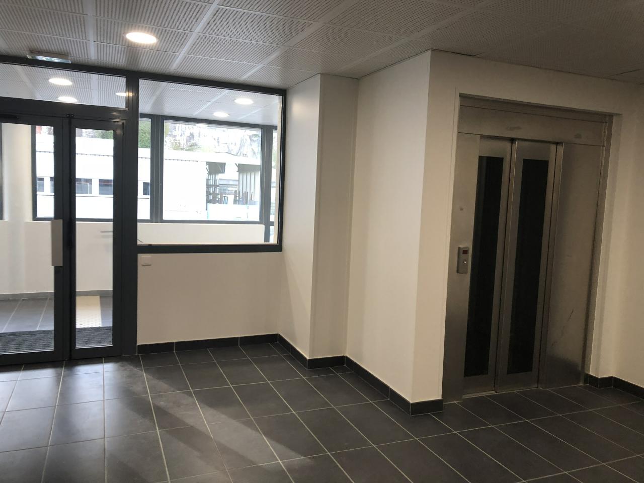 Location bureau Fontaine Isère OLBUR2109818 3