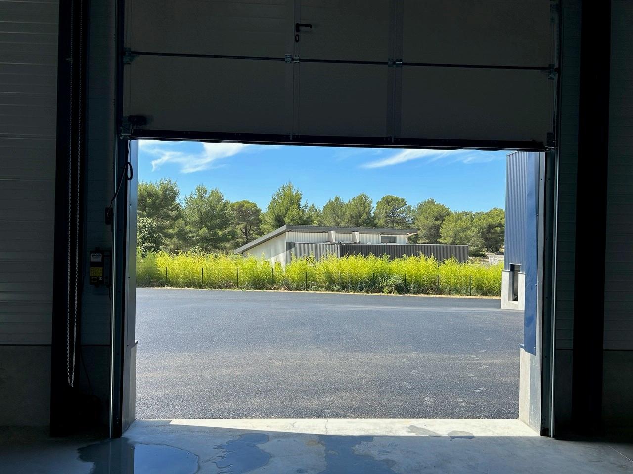 Location local d'activité Signes Var OLACT2311766 1