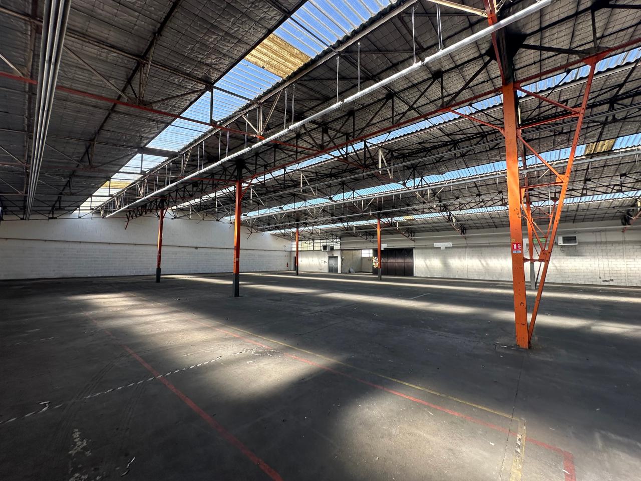 Location local d'activité Saint-Pierre-des-Corps Indre-et-Loire OLACT2317654 1