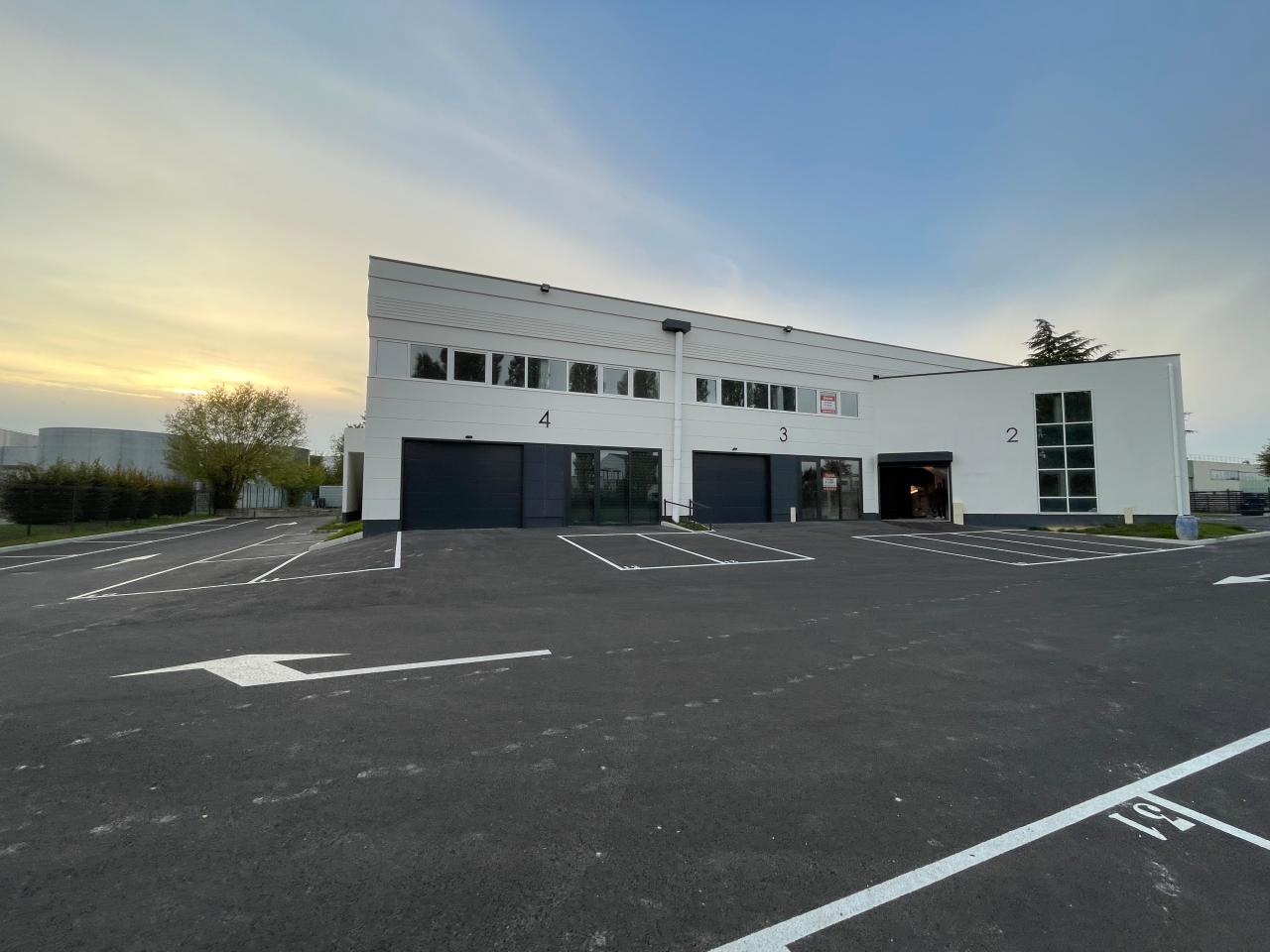 Vente local d'activité Fontenay-Trésigny Seine-et-Marne OVACT2423298