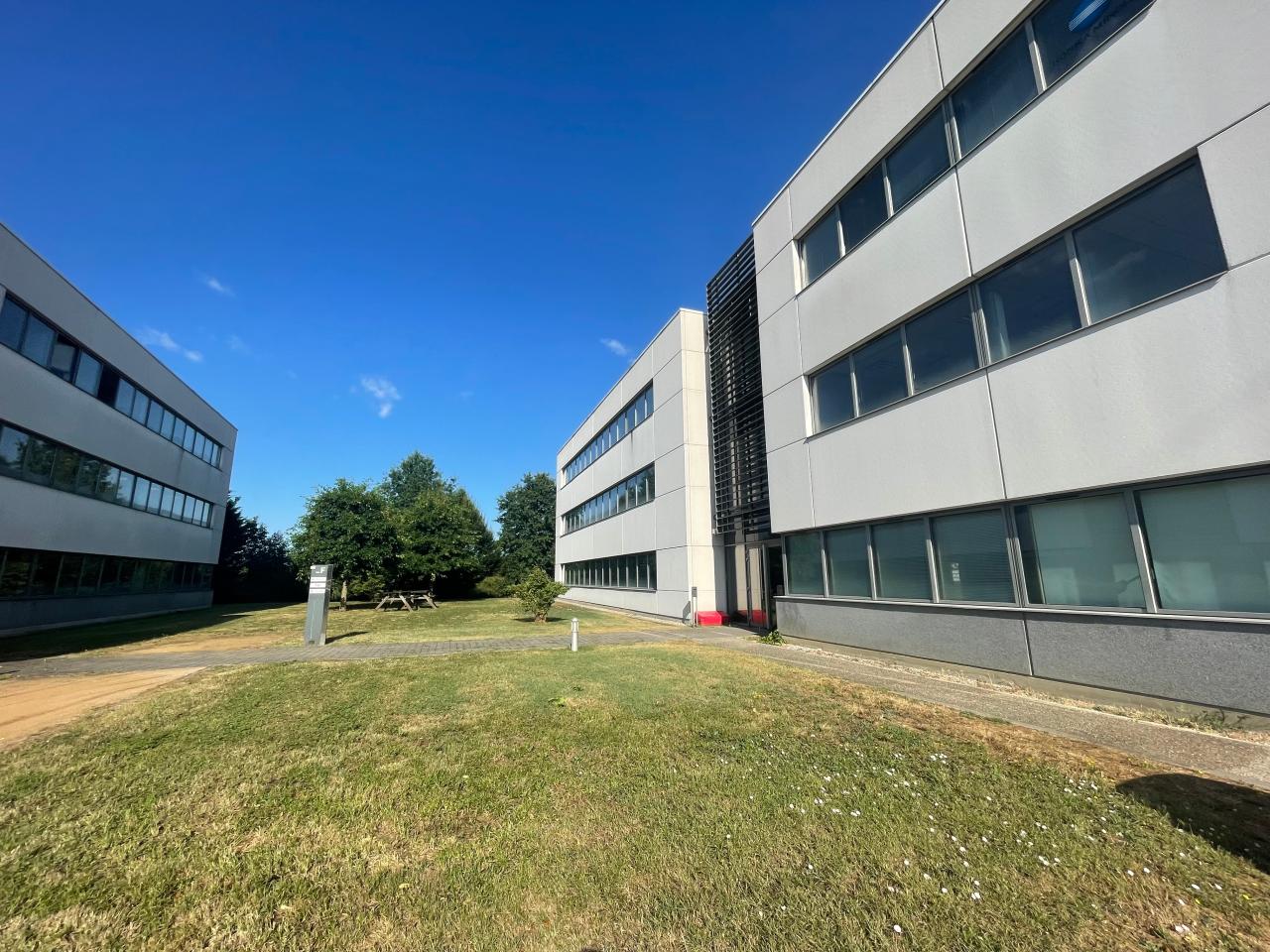 Location bureau Dardilly Rhône OLBUR2425739 1