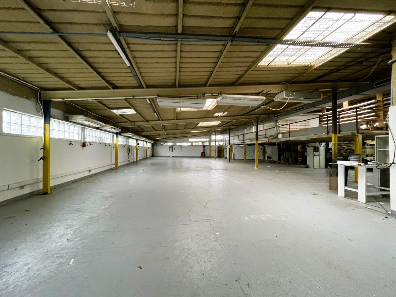 Vente local d'activité Villeneuve-le-Roi Val-de-Marne OVACT2638246 3