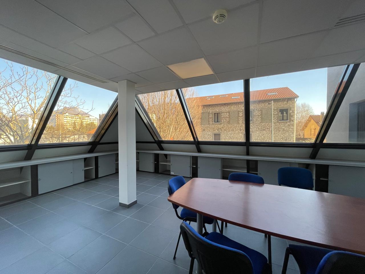 Location bureau Sassenage Isère OLBUR2428585 1