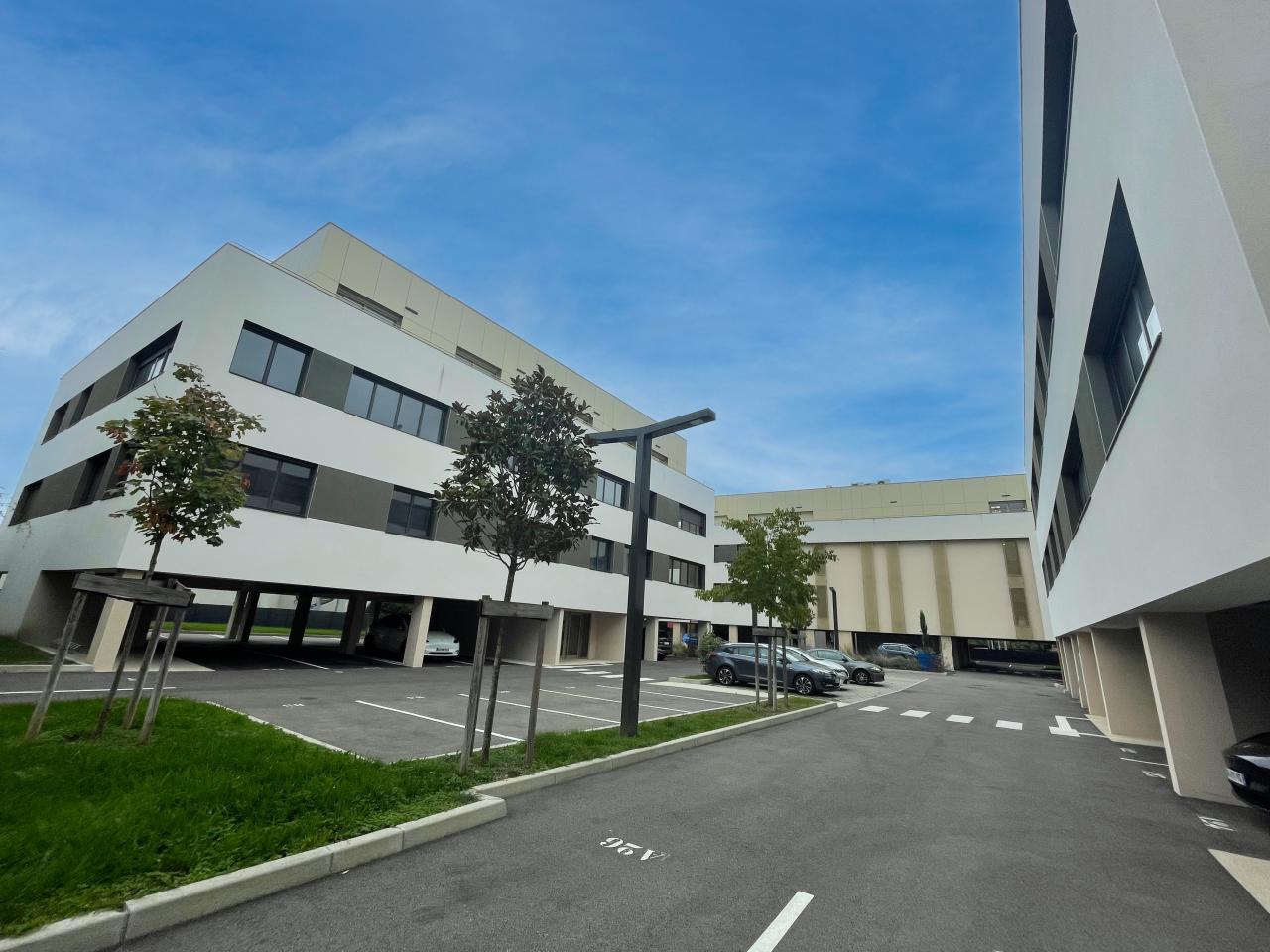 Location bureau Dardilly Rhône OLBUR2205577 1