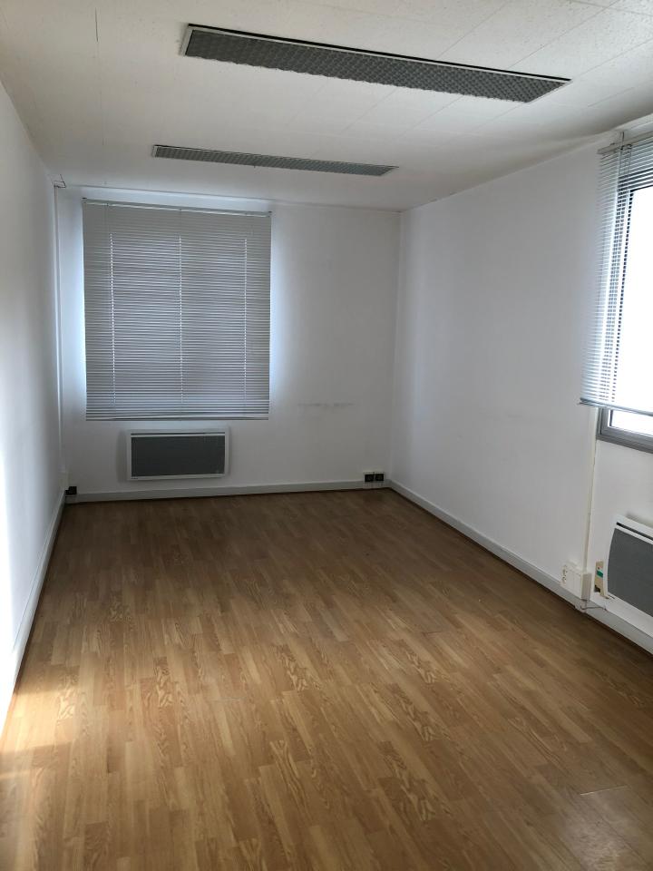 Location bureau Saint-Avertin Indre-et-Loire OLBUR2113738 3