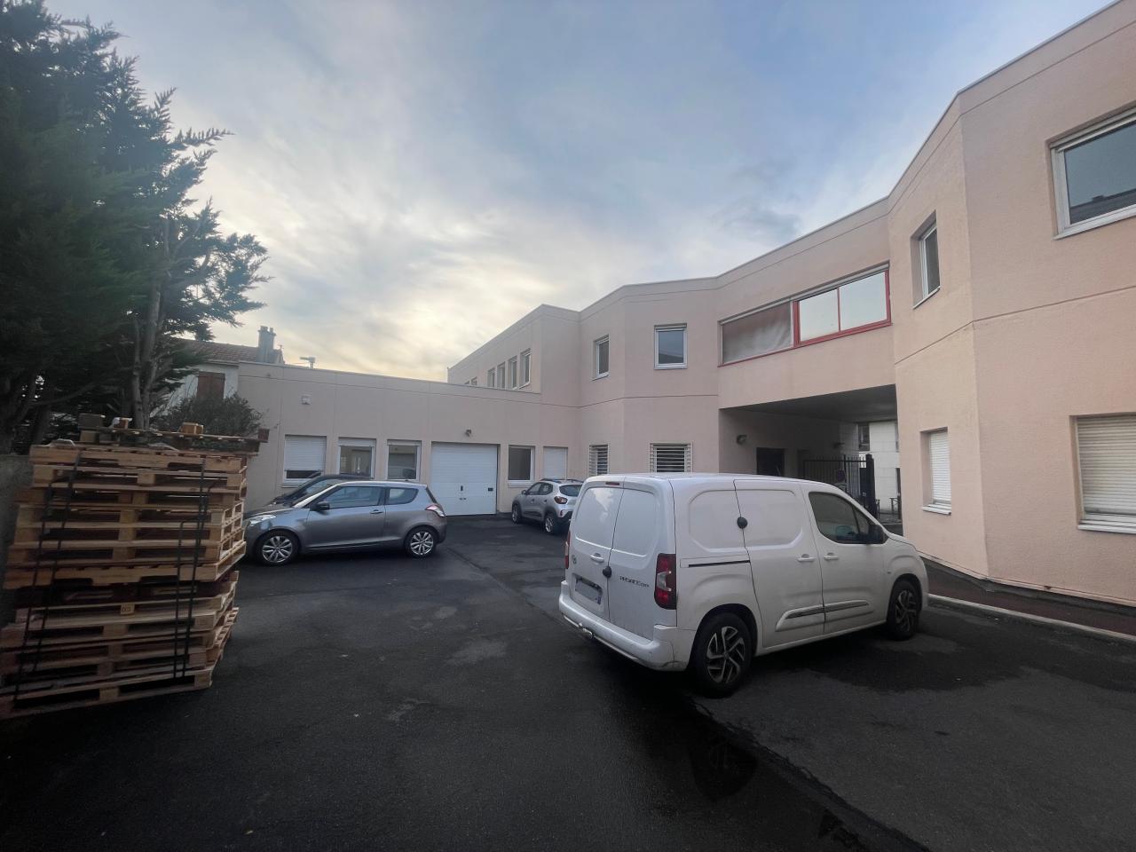 Vente local d'activité Nanterre Hauts-de-Seine OVACT2638934