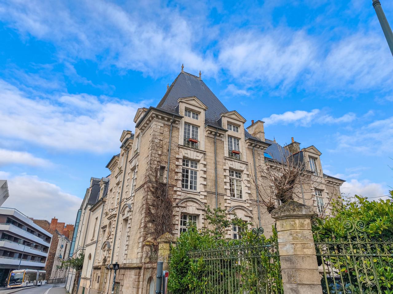 Location bureau Rennes Ille-et-Vilaine OLBUR2537726